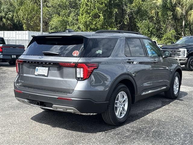 new 2025 Ford Explorer car, priced at $45,665