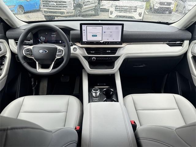 new 2025 Ford Explorer car, priced at $45,665