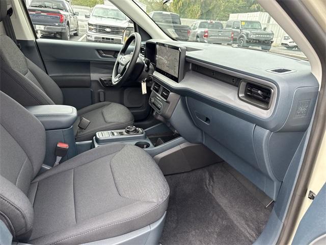 new 2025 Ford Maverick car, priced at $29,965