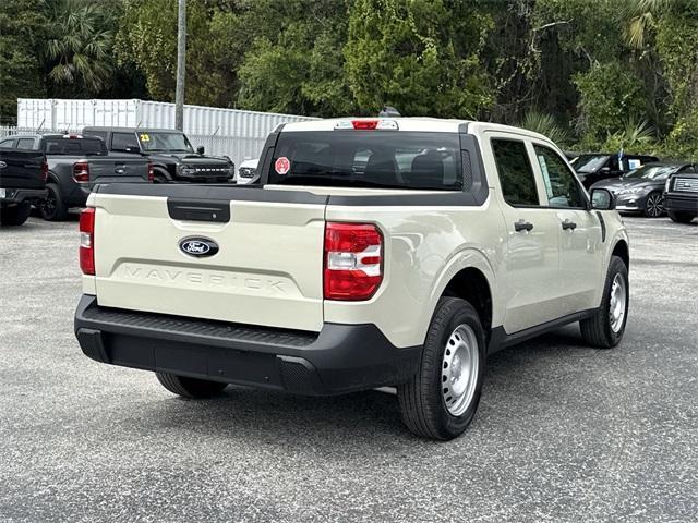 new 2025 Ford Maverick car, priced at $29,965