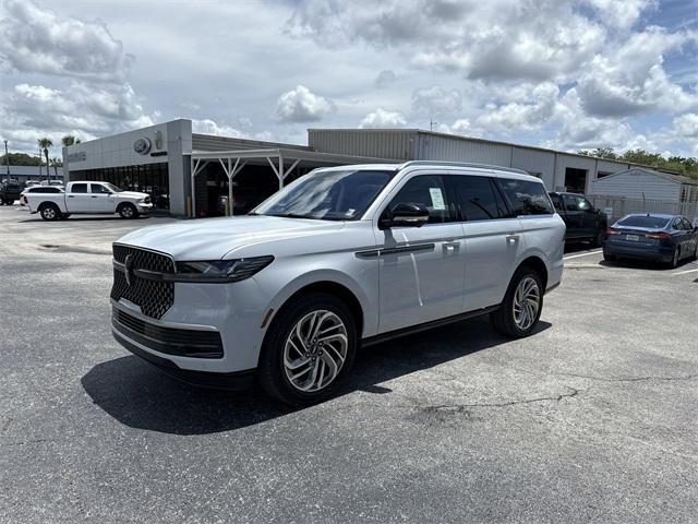 new 2025 Lincoln Navigator car, priced at $103,690
