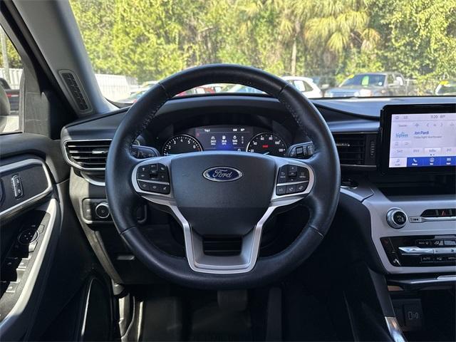 used 2022 Ford Explorer car, priced at $28,999
