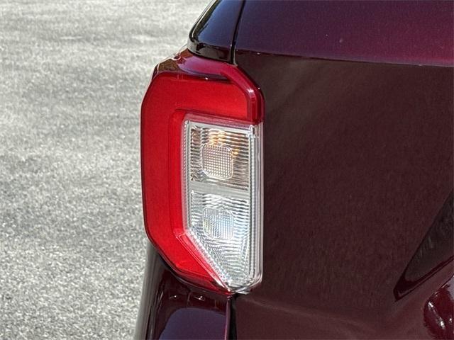 used 2022 Ford Explorer car, priced at $28,999