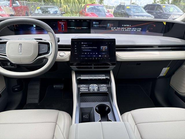new 2025 Lincoln Nautilus car, priced at $58,285