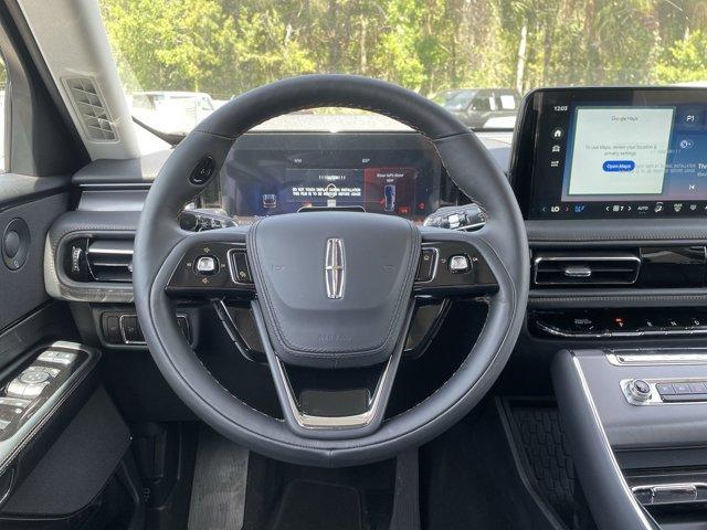 new 2025 Lincoln Aviator car, priced at $65,675