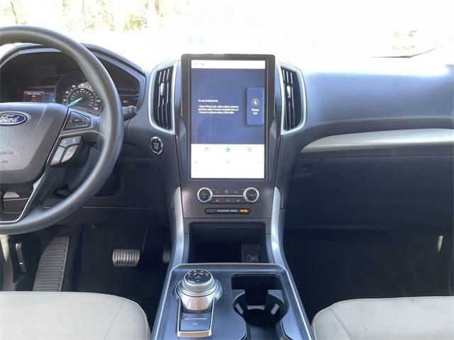 used 2024 Ford Edge car, priced at $31,999