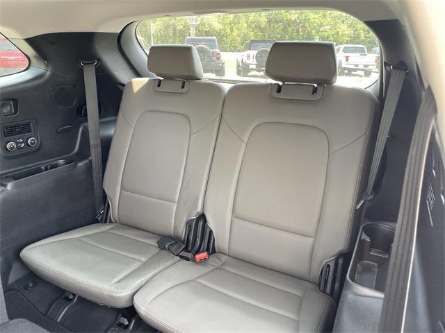 used 2017 Hyundai Santa Fe car, priced at $11,999
