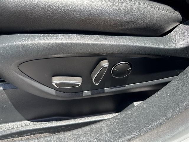 used 2019 Lincoln Nautilus car, priced at $23,655
