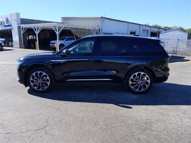 new 2024 Lincoln Nautilus car, priced at $55,499