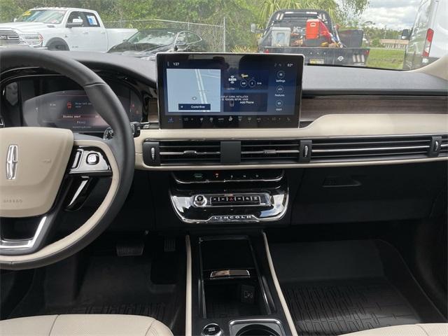 new 2025 Lincoln Corsair car, priced at $59,700