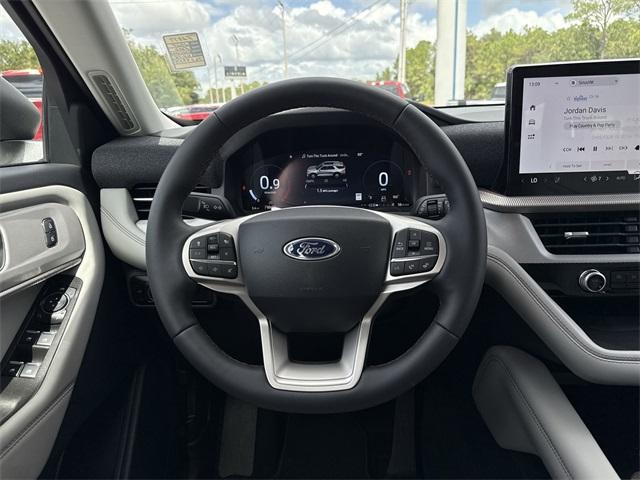 new 2025 Ford Explorer car, priced at $46,460