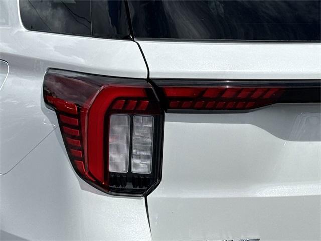 new 2025 Ford Explorer car, priced at $46,460