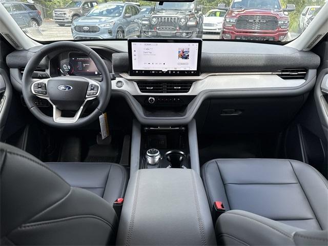 new 2025 Ford Explorer car, priced at $46,660