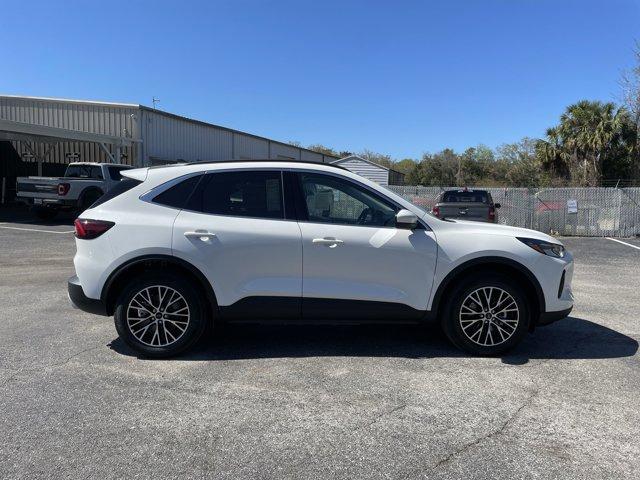 new 2025 Ford Escape car, priced at $40,890