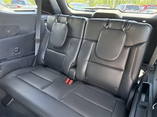 new 2025 Ford Explorer car, priced at $56,330