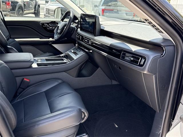 new 2025 Lincoln Aviator car, priced at $76,890