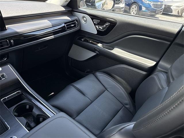 new 2025 Lincoln Aviator car, priced at $76,890