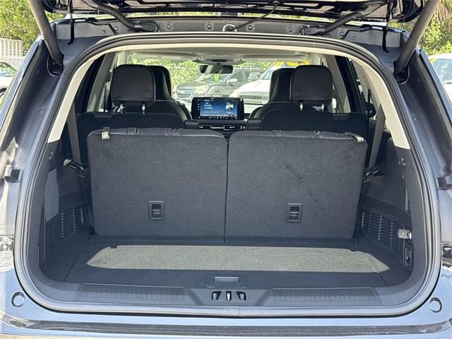 new 2025 Lincoln Aviator car, priced at $76,890