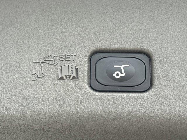 new 2025 Lincoln Nautilus car, priced at $58,285