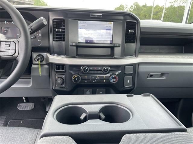 new 2025 Ford F-350 car, priced at $59,935