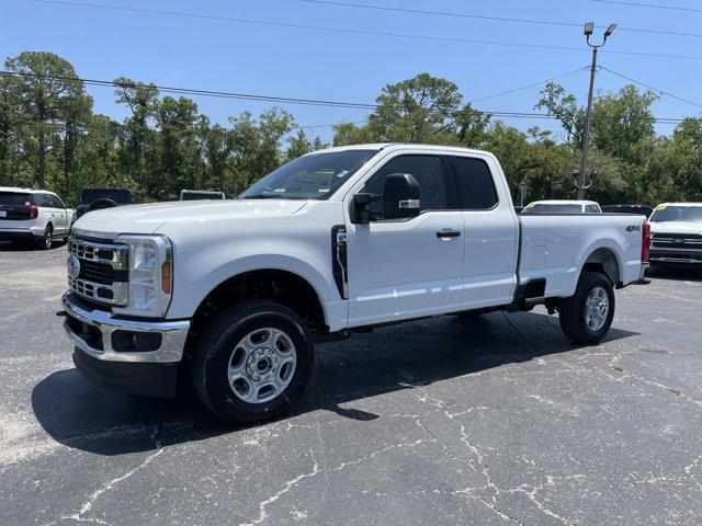 new 2025 Ford F-350 car, priced at $59,520