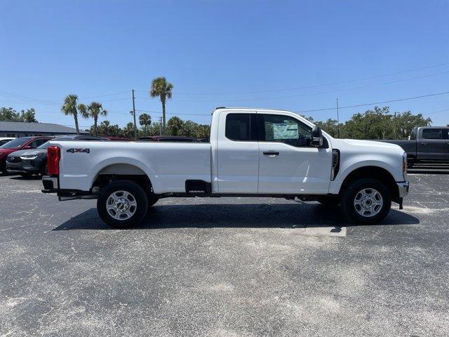 new 2025 Ford F-350 car, priced at $59,520