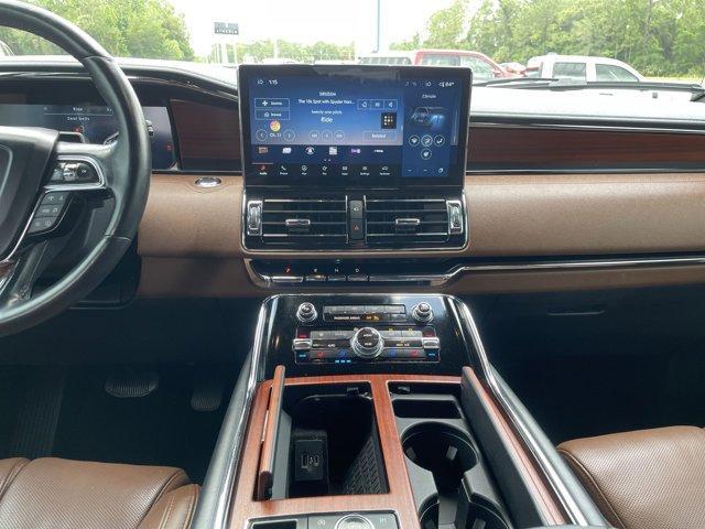 used 2022 Lincoln Navigator car, priced at $55,987