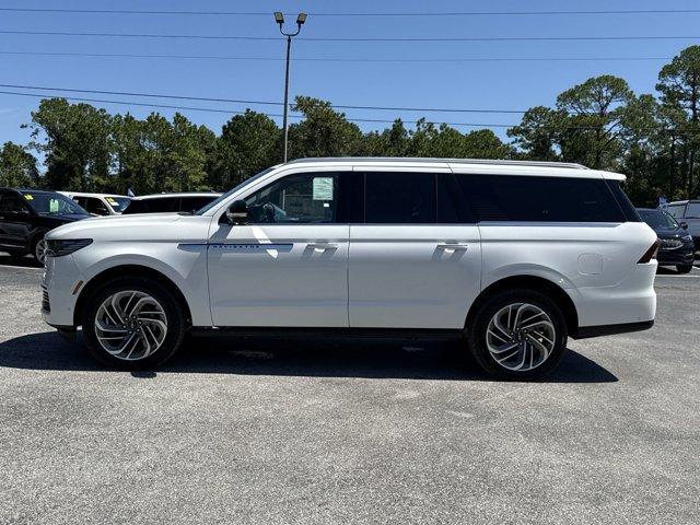 new 2025 Lincoln Navigator L car, priced at $105,580
