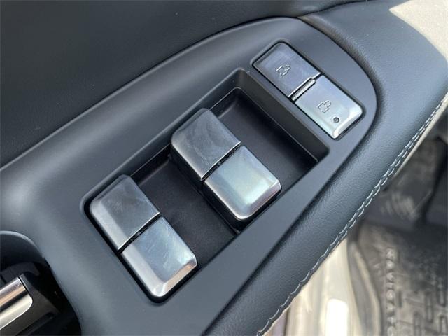 new 2025 Lincoln Navigator car, priced at $108,555