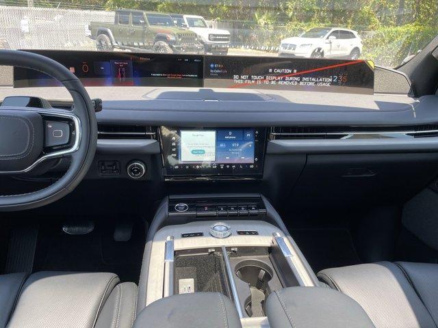new 2025 Lincoln Navigator car, priced at $109,060
