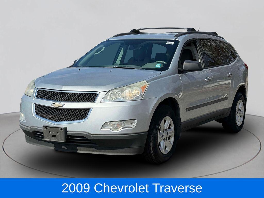 used 2009 Chevrolet Traverse car, priced at $7,895