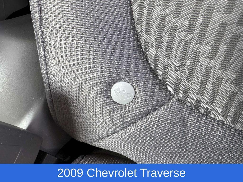 used 2009 Chevrolet Traverse car, priced at $7,895