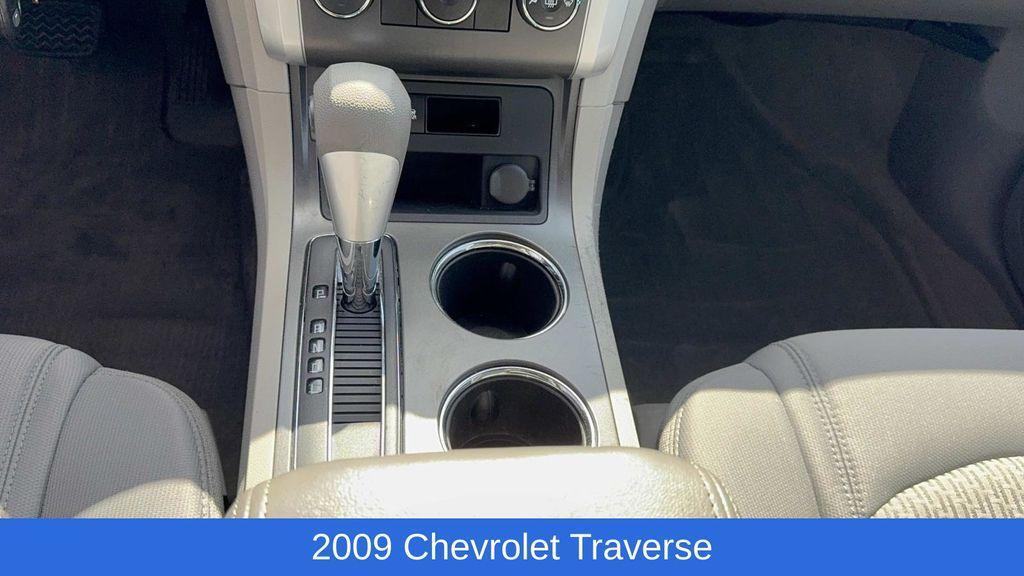 used 2009 Chevrolet Traverse car, priced at $7,895