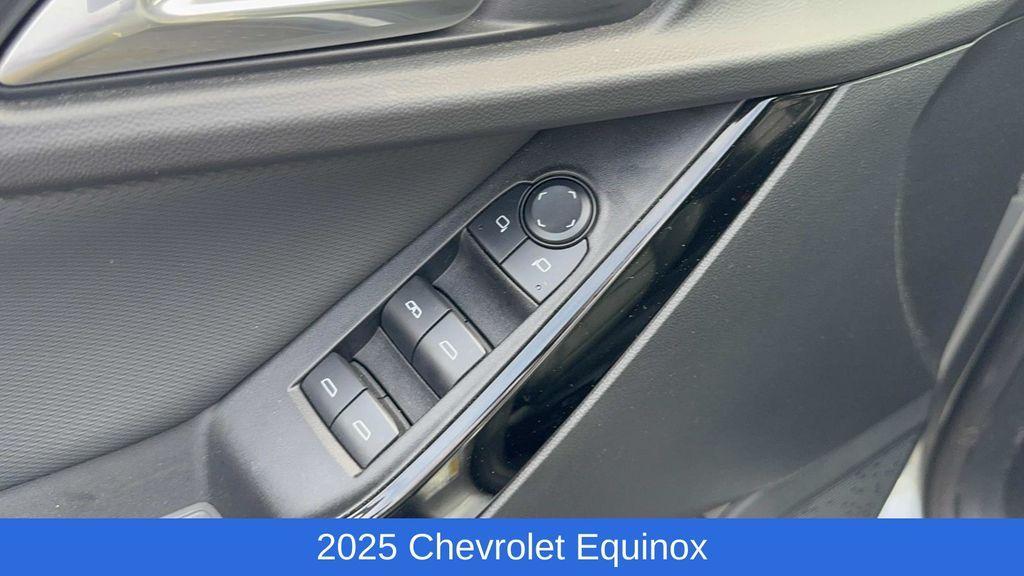 used 2025 Chevrolet Equinox car, priced at $30,795