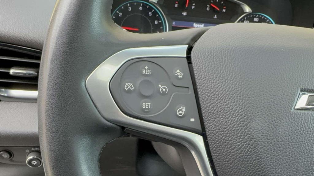 used 2023 Chevrolet Traverse car, priced at $32,495
