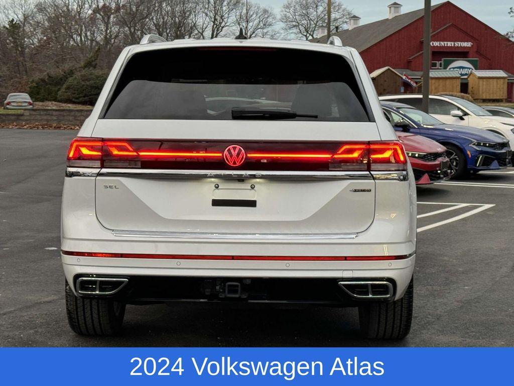 used 2024 Volkswagen Atlas car, priced at $43,995