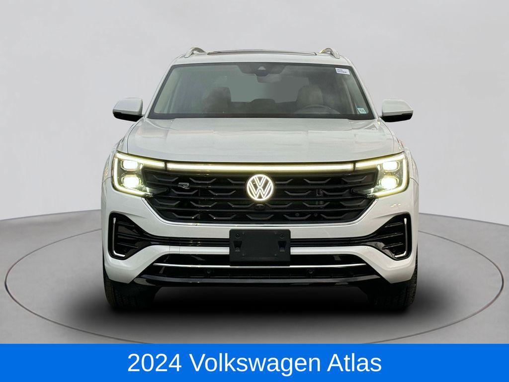 used 2024 Volkswagen Atlas car, priced at $43,995