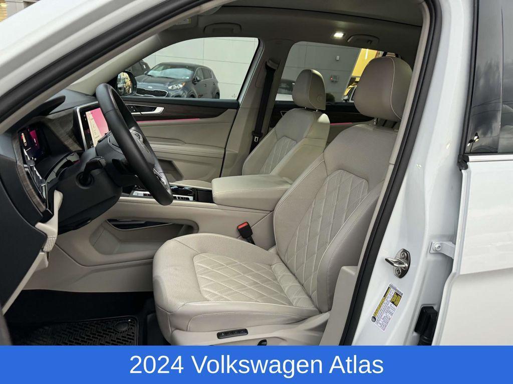 used 2024 Volkswagen Atlas car, priced at $43,995