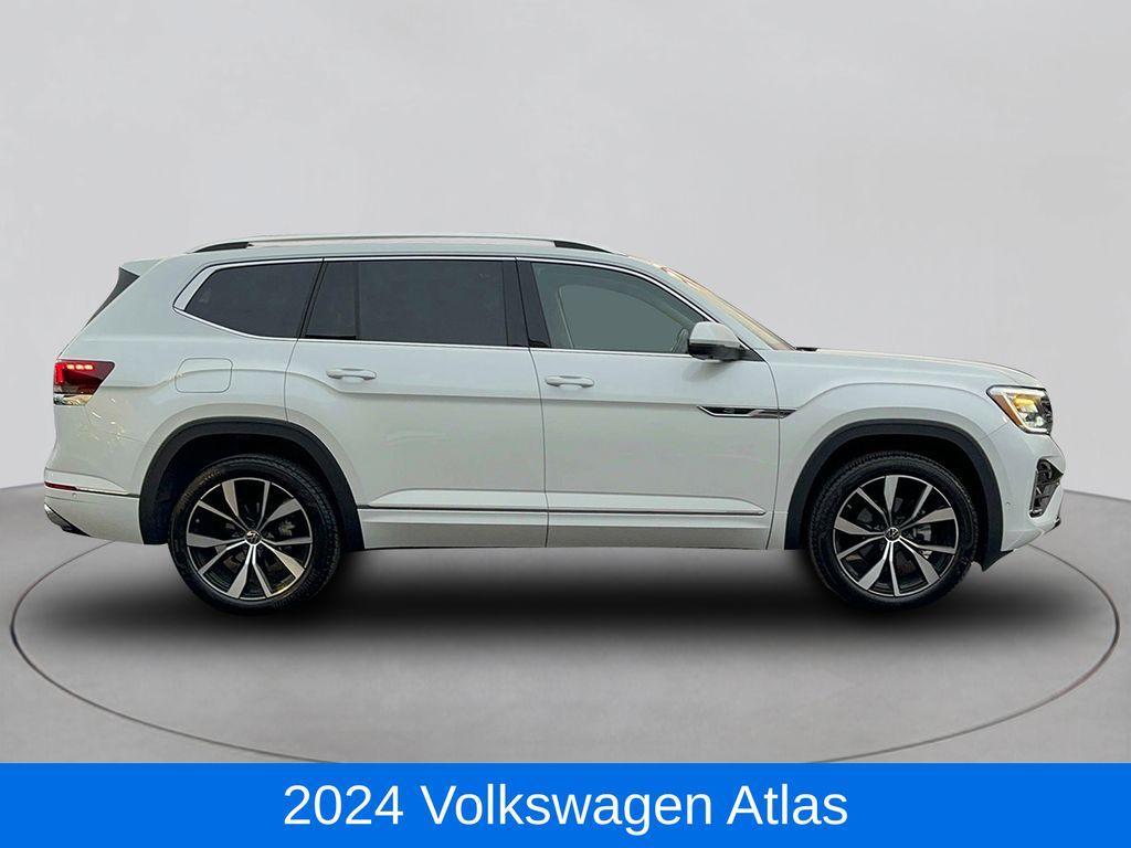 used 2024 Volkswagen Atlas car, priced at $43,995