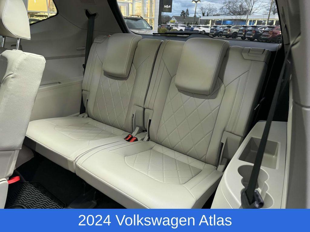 used 2024 Volkswagen Atlas car, priced at $43,995