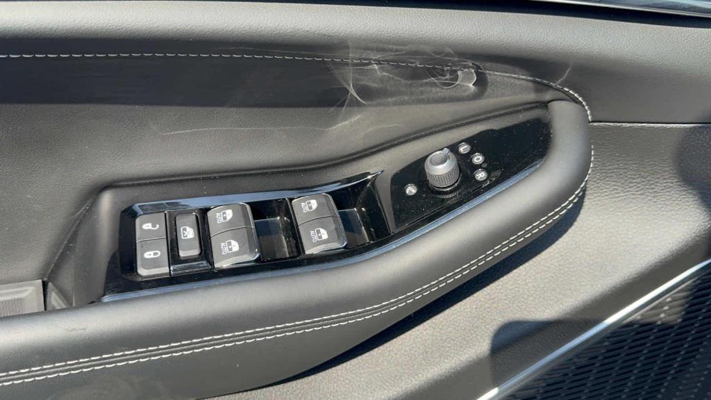used 2023 Jeep Grand Cherokee car, priced at $44,995