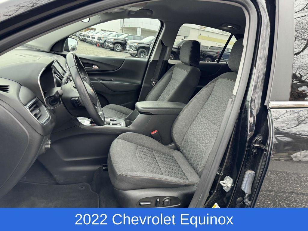 used 2022 Chevrolet Equinox car, priced at $19,995