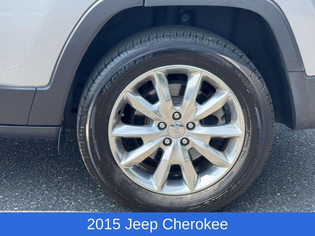 used 2015 Jeep Cherokee car, priced at $10,695