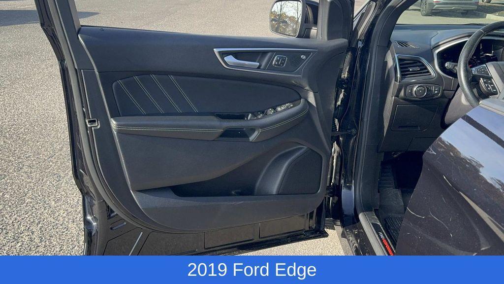 used 2019 Ford Edge car, priced at $17,695