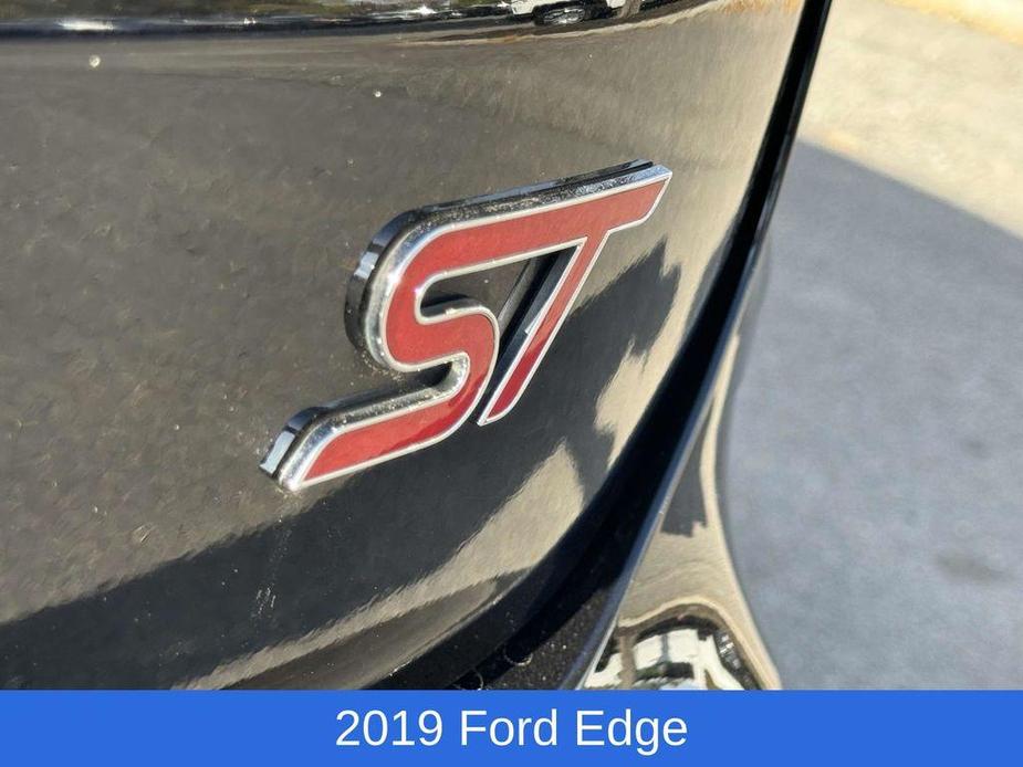 used 2019 Ford Edge car, priced at $17,695