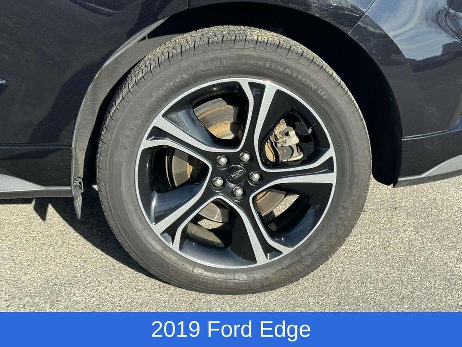 used 2019 Ford Edge car, priced at $17,695