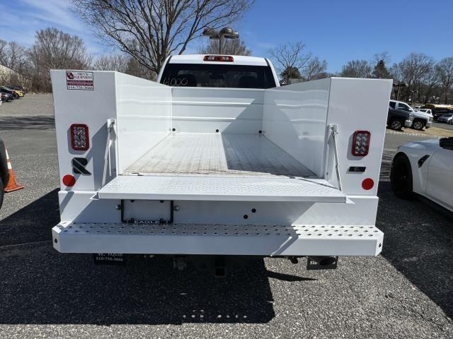 new 2024 Chevrolet Silverado 3500 car, priced at $50,908