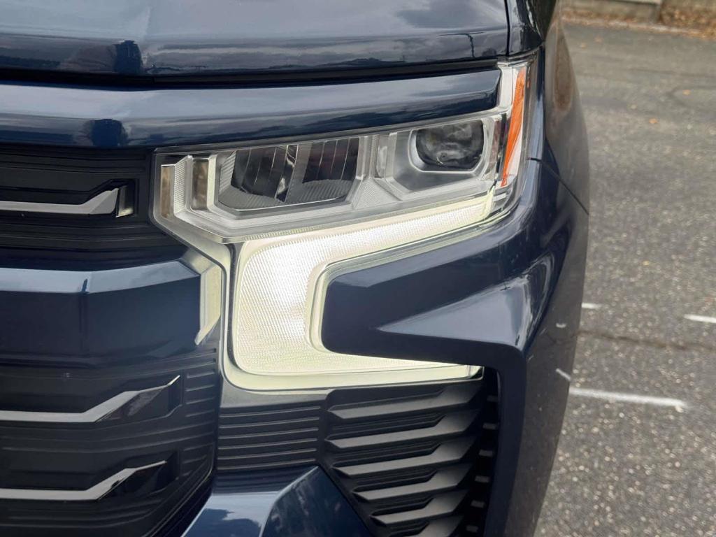 used 2022 Chevrolet Silverado 1500 car, priced at $44,595