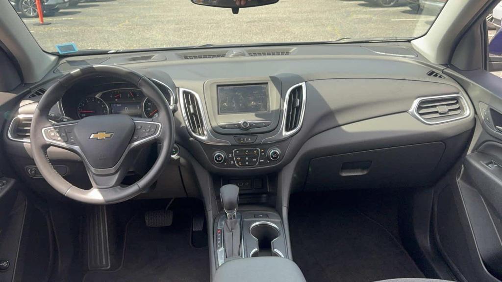 used 2022 Chevrolet Equinox car, priced at $22,995
