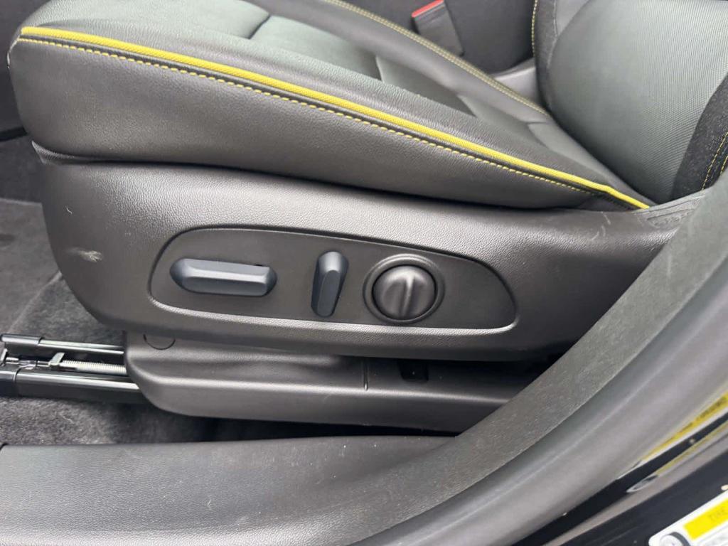 used 2025 Chevrolet TrailBlazer car, priced at $30,995